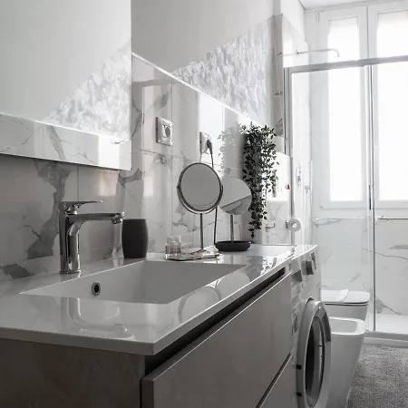 Mont Blanc Nel Cuore Di * تورينو